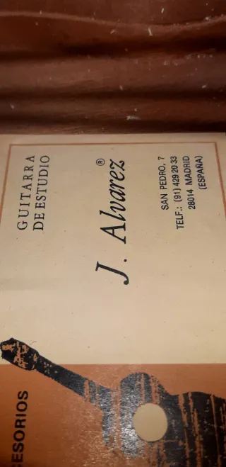 GUITARRA CADETE ESPAÑOLA J. ALVAREZ