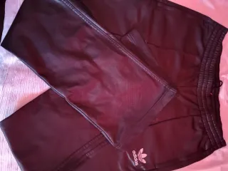 Pantalón Adidas Negro