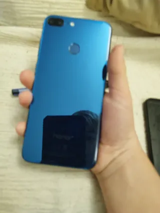 Honor Blu + Cover