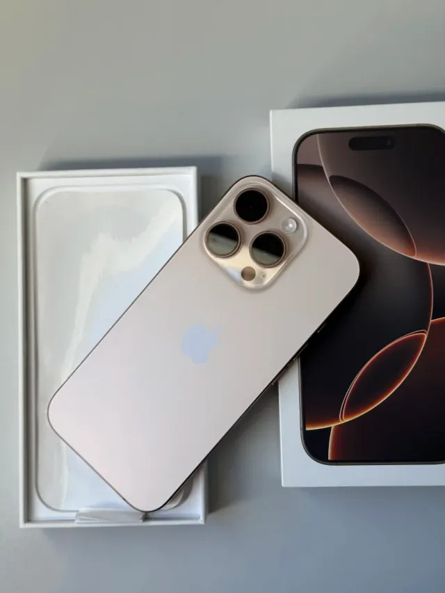 iPhone 16 Pro 256 GB Dorado