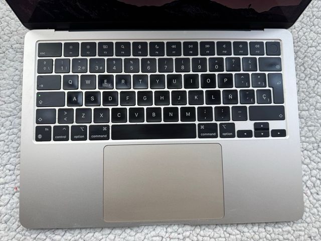 MacBook Air M2 Blanco con Garantía