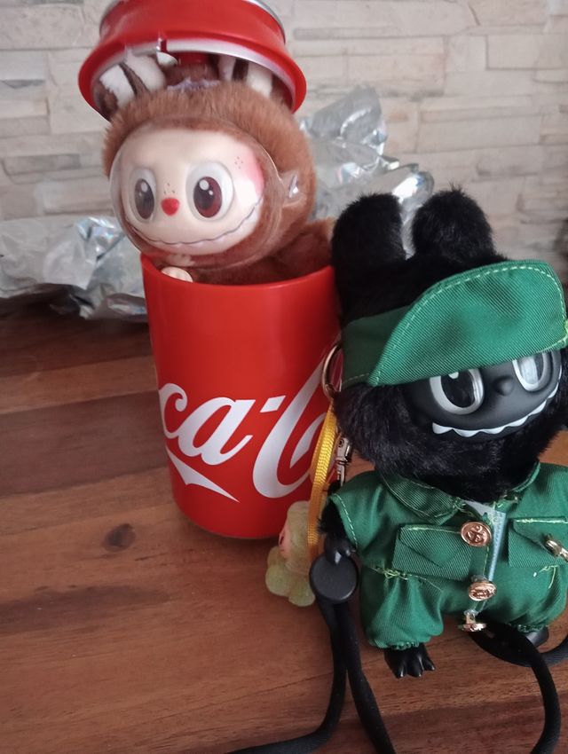 Labubus y Wakukus Peluches