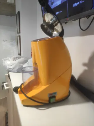 Exprimidor Cítricos Industrial Mainho ACID-2