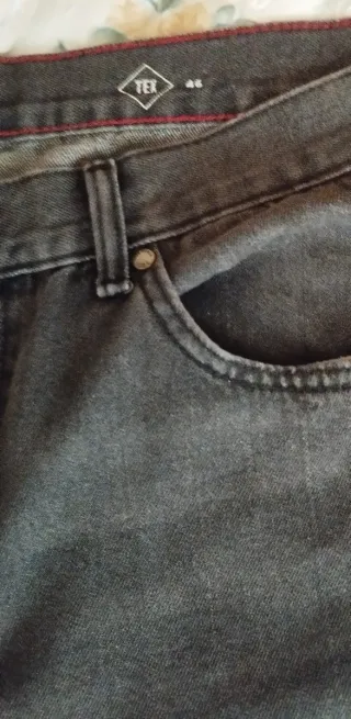 Pantalón vaquero gris Talla 46