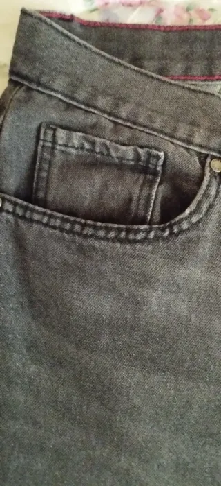 Pantalón vaquero gris Talla 46
