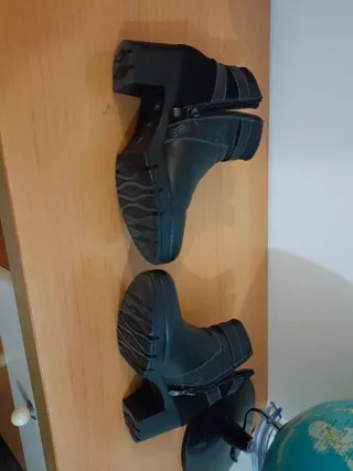 Botines tacón mujer talla 37. Marca Treintas extra