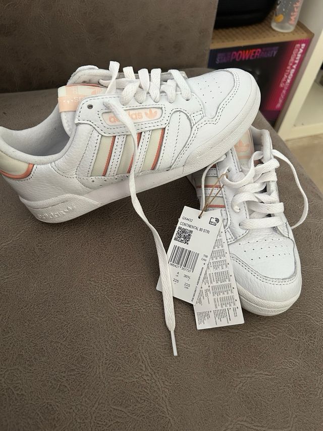 Zapatillas Adidas Blancas y Rosas