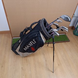 Palos de golf / Mujer / Taylormade + Daks + LPGA
