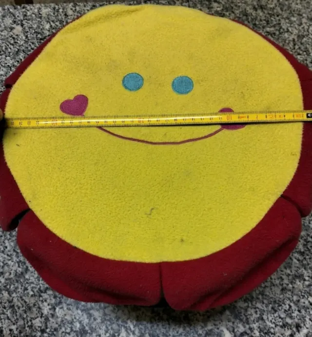 Pouf fiorellino giallo e rosso