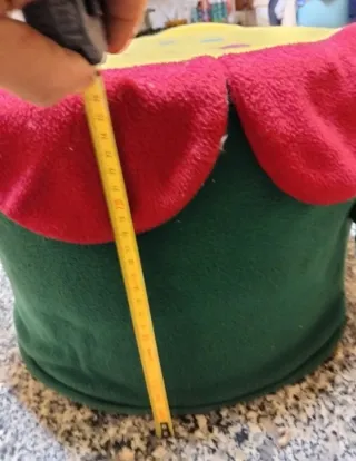 Pouf fiorellino giallo e rosso