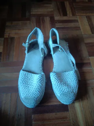 Sandalias crochet beige talla 36