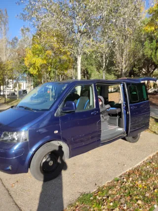 Volkswagen Transporter T5 2004
