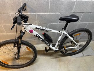 Bicicleta Specialized Hardrock Sport Blanca