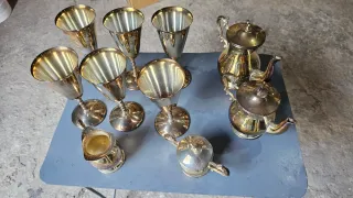 Juego copas y jarras metal