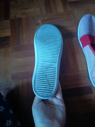 Apargatas Primark Talla 38 Rayas Rojas y Blancas