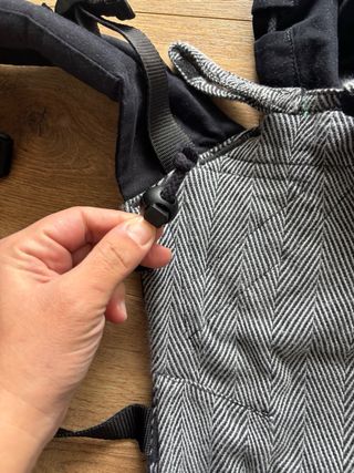 Mochila porteo ergonómica evolutiva 3-36 meses.