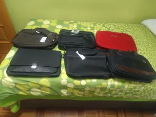 Lote de maletines nuevos sin usar varios precios
