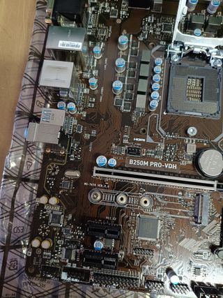 Placa Base MSI B250M Pro-VDH LGA1151