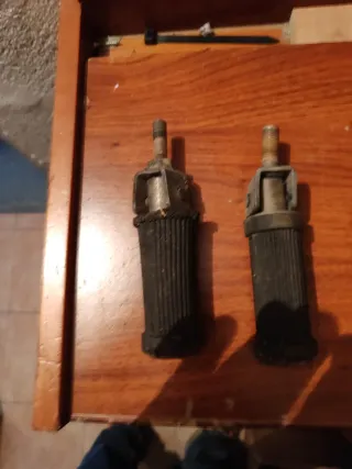 Reposapiés traseros para moto