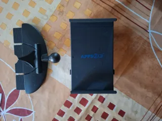 Supporto telefono/tablet nero