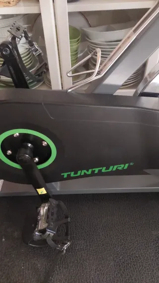 Bicicleta Indoor Tunturi Cardiofit. Urge.