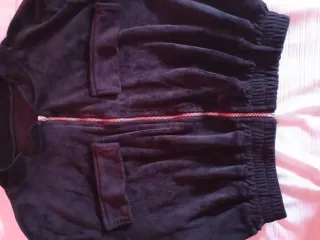 Chaqueta corta negra