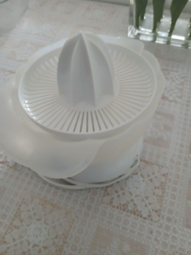 Exprimidor eléctrico Tristar funcionante