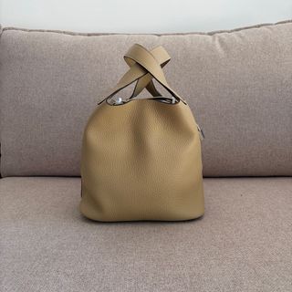 Hermès Picotin Lock 22 Beige