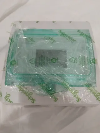 Caja estanca Schneider