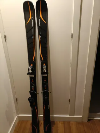 Esquís Elan Amphibio 82 XTI Solo recoger en Oviedo