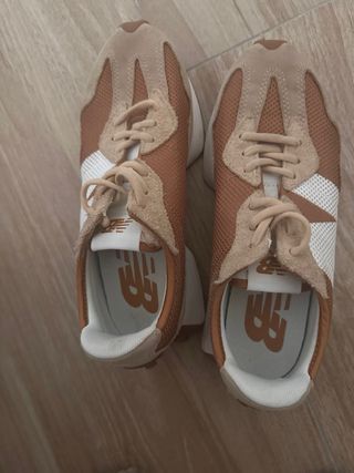 New Balance 327 Talla 38 Beige/Marrón