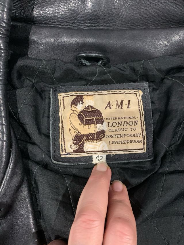 Cazadora cuero pintada Sepultura AMI