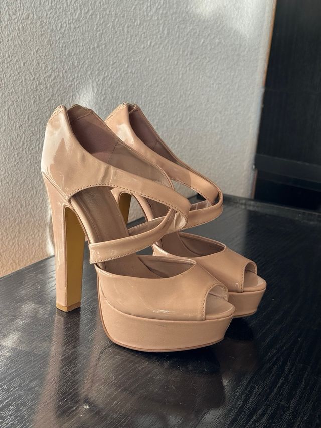 Zapatos tacón plataforma nude talla 37