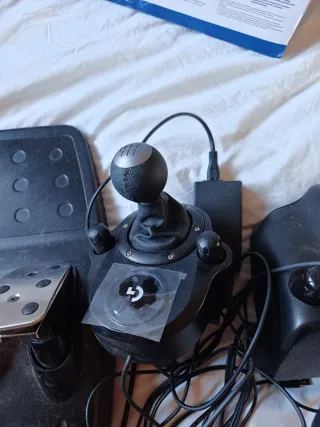 Logitech G29 PS5/PS4/PC Volante Gaming