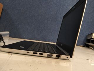 Portátil HP ProBook 430 G5 i7-8550U 16GB 512GB SSD 14″ FHD Windows 10