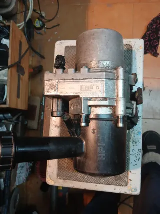 Bomba Dirección Asistida