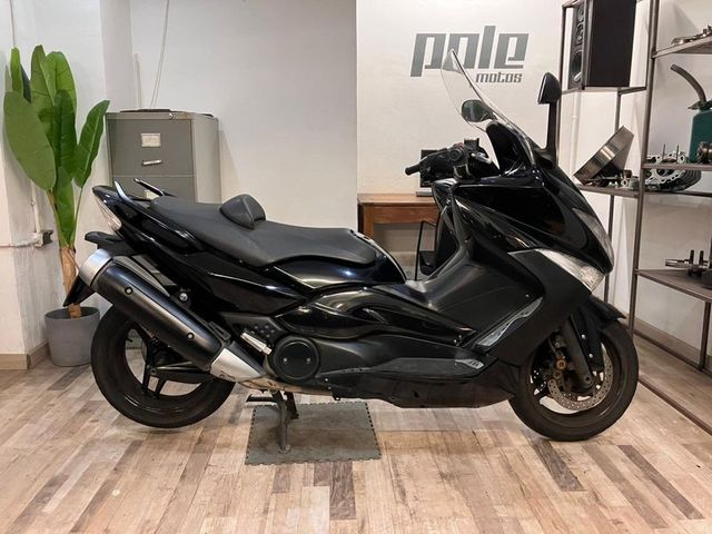 Yamaha T-Max 500