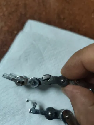 Pulsera de cadena plateada