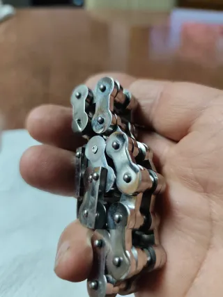 Pulsera de cadena plateada