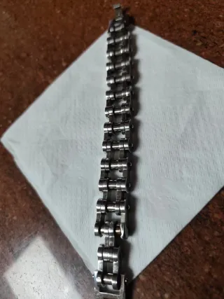 Pulsera de cadena plateada