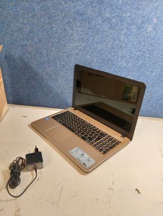 Portátil ASUS F540SA‑XX110T 15,6″ Celeron N3050 4 GB/500GB HDD