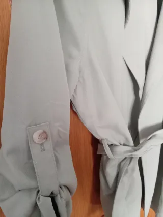 Gabardina Stradivarius Verde Oliva Talla M