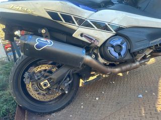 Yamaha TMAX 530 Accidentada muy aprovechable docum