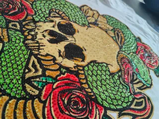 Camiseta MY BRAND exclusiva calavera serpiente