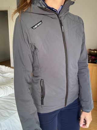 Chaqueta Nueva HEAD gris Primaloft