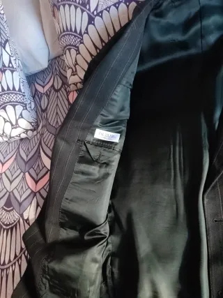 Traje de caballero raya diplomática.