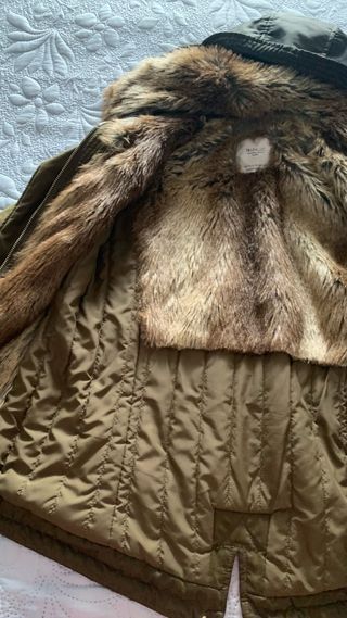 Parka Zara Verde Militar con Forro