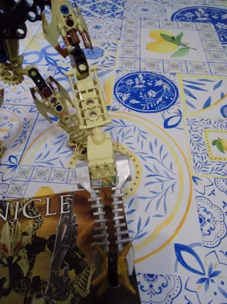 Lego Bionicle 8983 Vorox