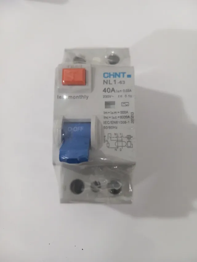 Diferencial 30A Chint sin estrenar