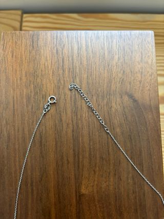 Cadena plata ley cruz